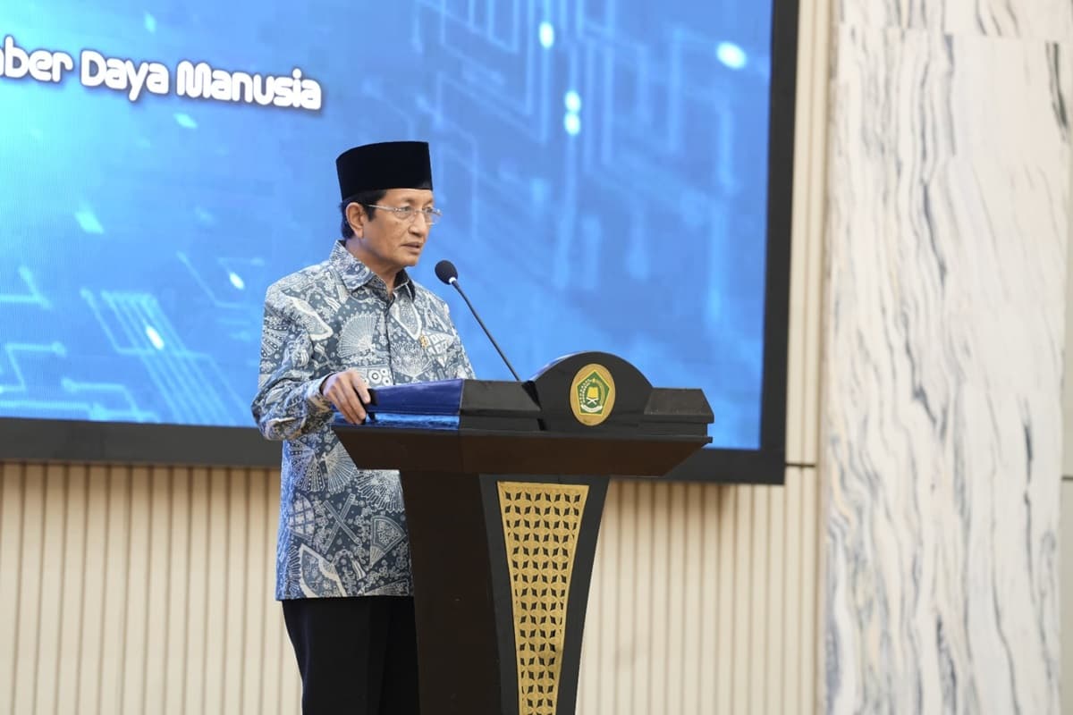 Tutup Pelatihan PKN, Menag Tekankan Pemimpin Harus Memberi Solusi Tanpa Harus Cari Kambing Hitam - Image