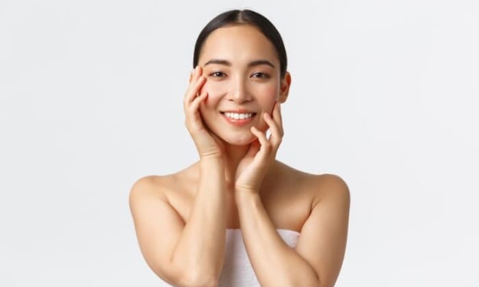 7 Buah dan Bahan Alami untuk Mencerahkan Kulit secara Alami - Image