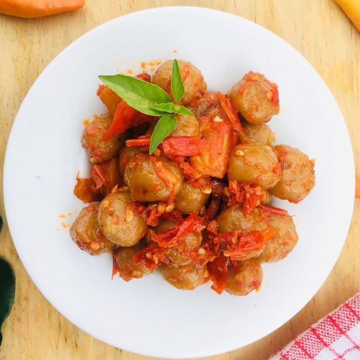 Hati-hati, terlalu sering makan pedas bisa picu GERD dan gangguan penceraan - Image