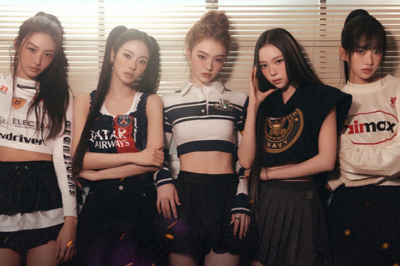 Siap Comeback, MEOVV Pamerkan Pesona Lembut Elegan dengan Gaya Preppy Modern dalam Poster Teaser Comeback ‘BURNING UP’ - Image