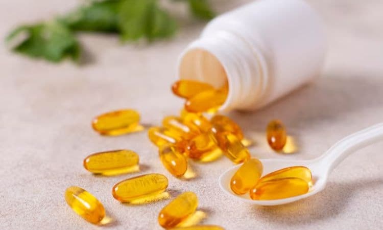 Tak Hanya Skin Care, Kulit yang Rentan Berjerawat Juga Butuh Suplemen Vitamin E tapi dengan Formula Khusus - Image