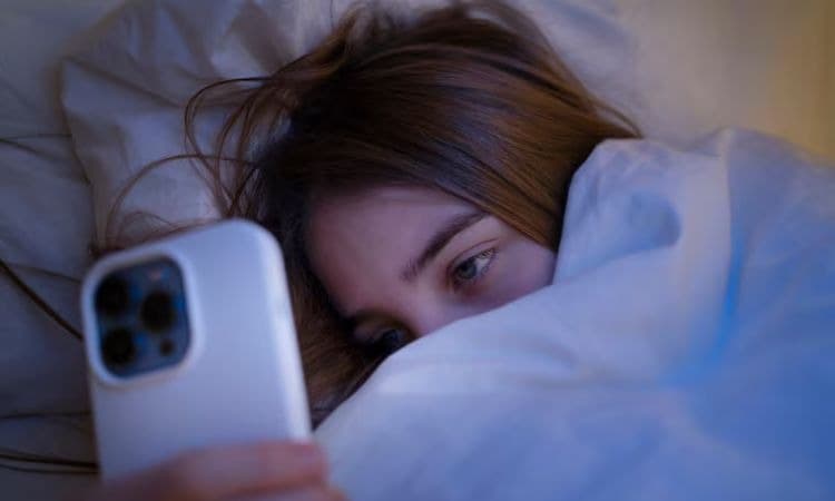 Sering Mengalami Hipertensi? Bisa Jadi Akibat Kebiasaan Begadang yang Tidak Sehat, Berikut Cara Memulihkan Kondisi Tubuh Setelah Kurang Tidur - Image