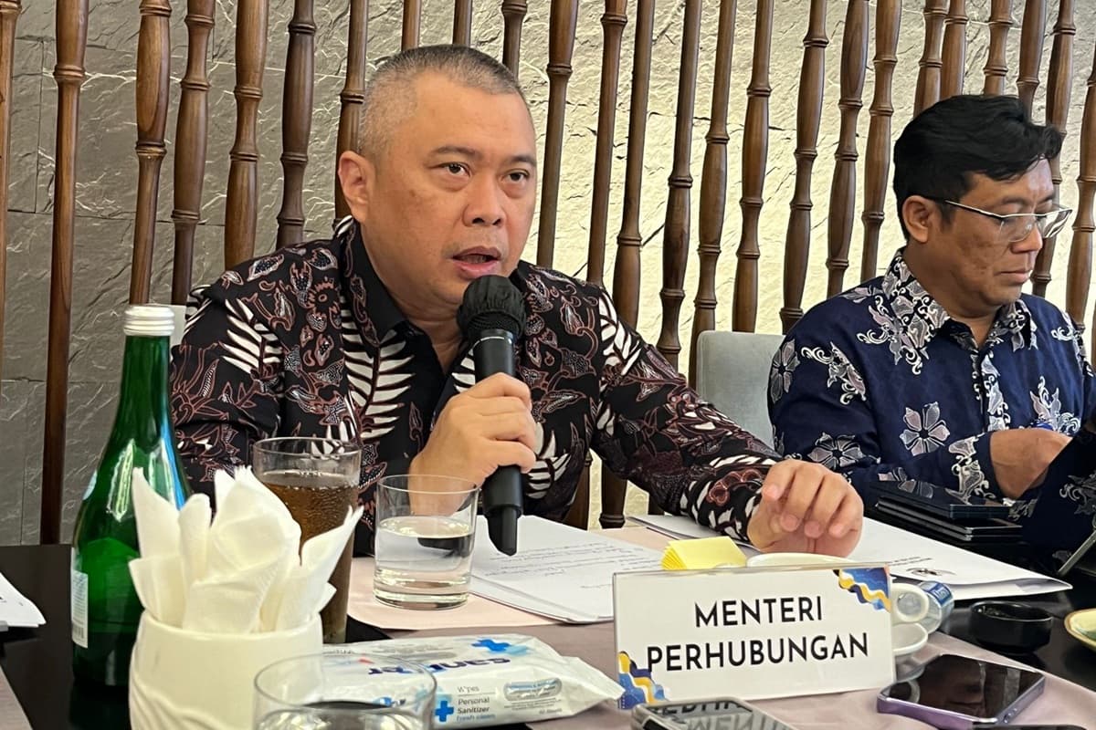 Temui Menko Polkam Djamari Chaniago, Menhub Beber Strategi Pengelolaan Arus Mudik dan Balik - Image