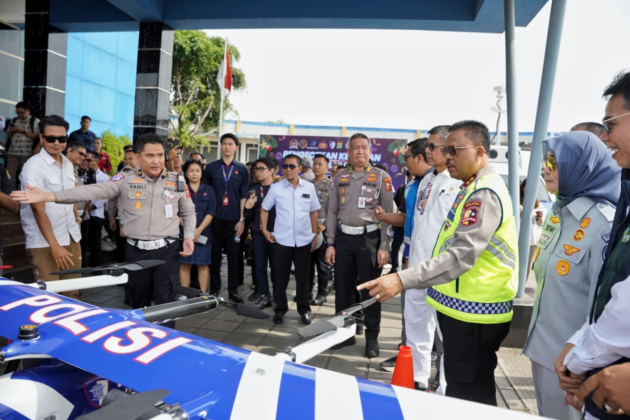 Cek Jalan Tol di Wilayah Jabar, Kakorlantas Polri Pastikan Kesiapan Hadapi Arus Mudik - Image