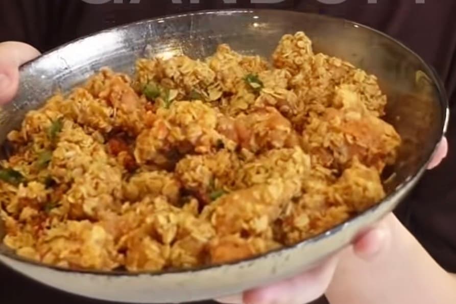 Ayam Goreng Gandum: Gurih Manis Pedas dengan Tekstur Renyah yang Bikin Nambah Nasi - Image