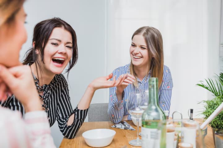 7 Kata yang Ditinggalkan Orang Pintar Setelah Menyadari Ketidakcerdasannya Menurut Psikologi - Image