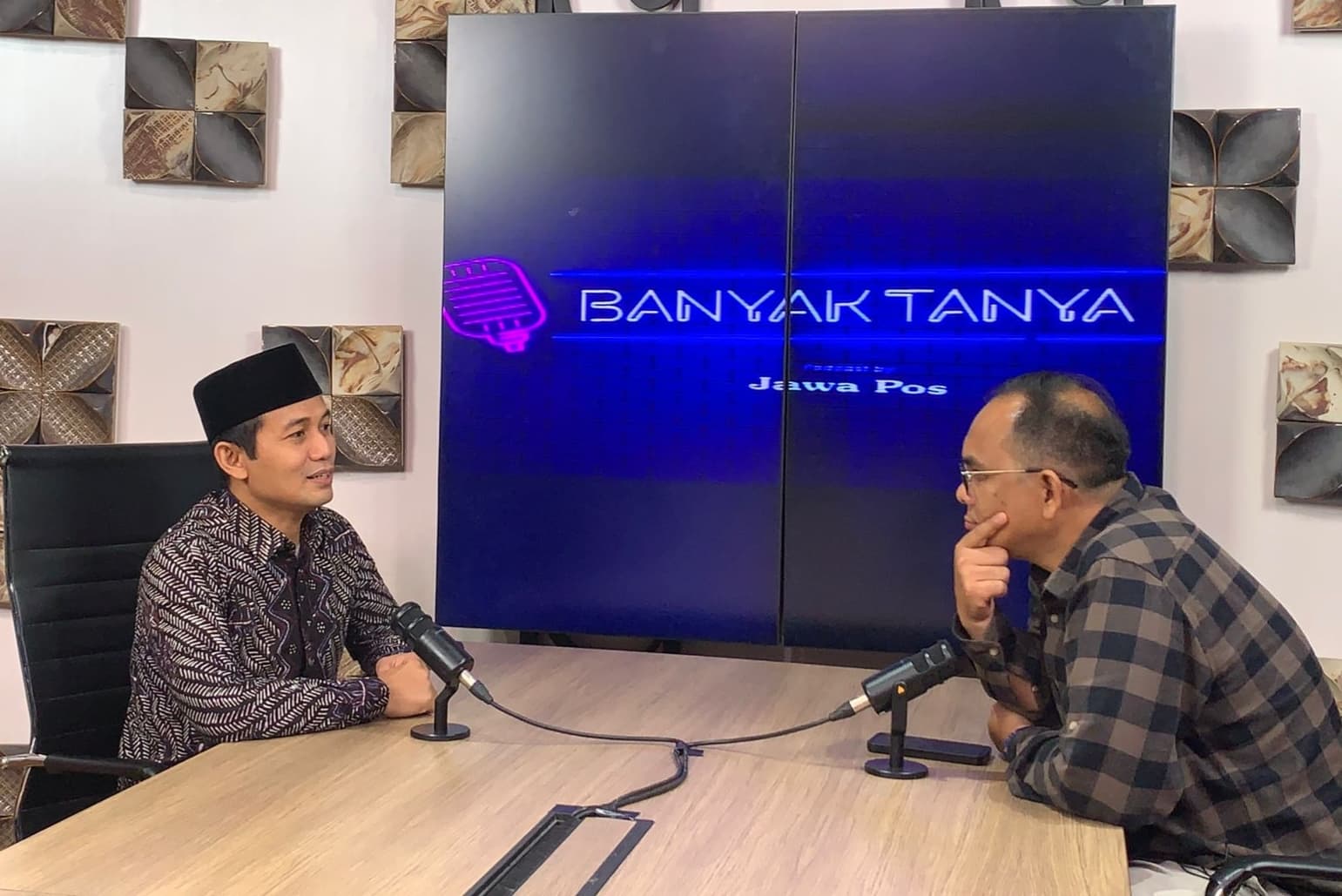 Shalat Tarawih Tidak Harus 8 Rakaat atau 20 Rakaat, 2 Rakaat Juga Boleh - Image