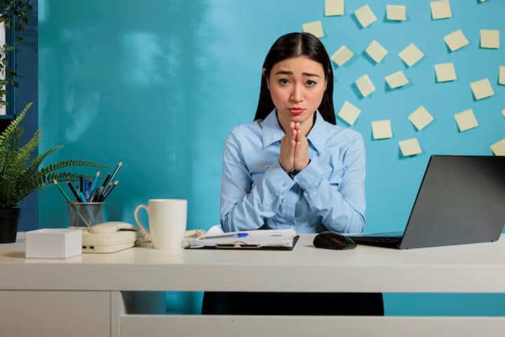 Kerap Meminta Maaf Bahkan Ketika Itu Bukan Kesalahan Kamu, Anda Kemungkinan Memiliki 9 Ciri Kepribadian Ini Menurut Psikologi - Image